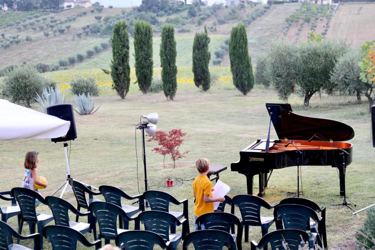 Agriturismo Villa Fiore Torano Nuovo Exterior foto
